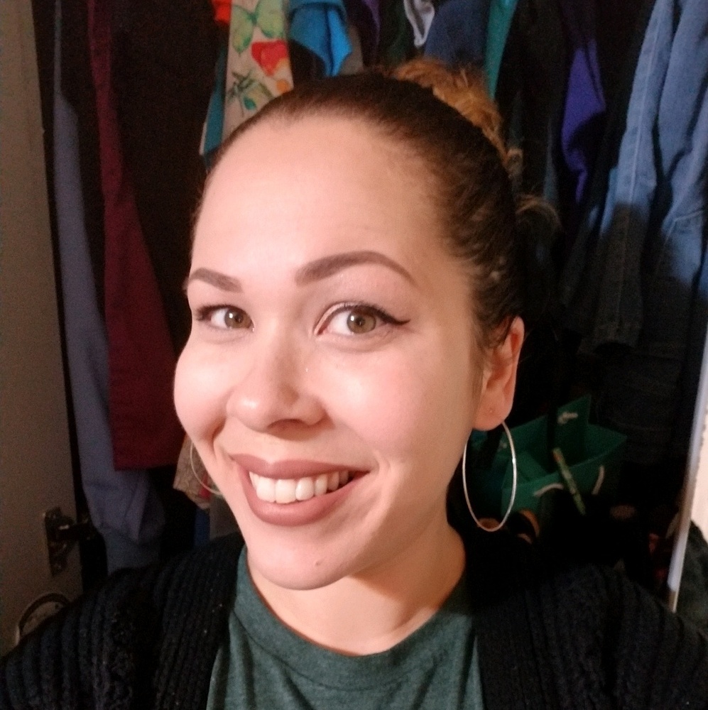 Meet your Posher, Lauren